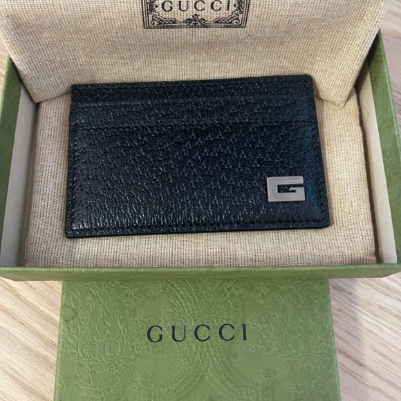 Gucci G-detailed Leather Cardholder - Picture 4 of 5